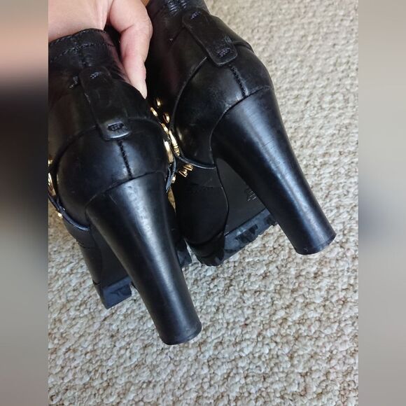 Tory Burch Rina Black Leather Ankle Lug Platform Bootie size 8M - Picture 9 of 12